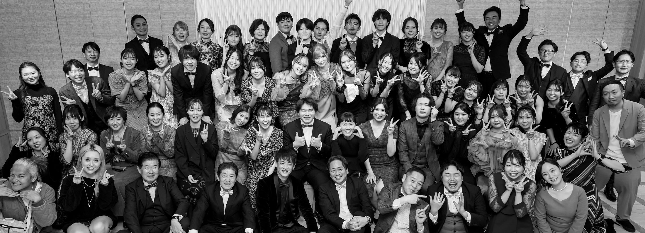 プルーシェのスタッフ集合写真